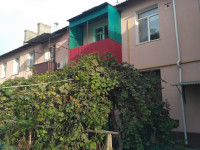 listing-small