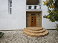 listing-small