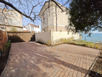 listing-small