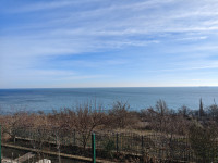 listing-small